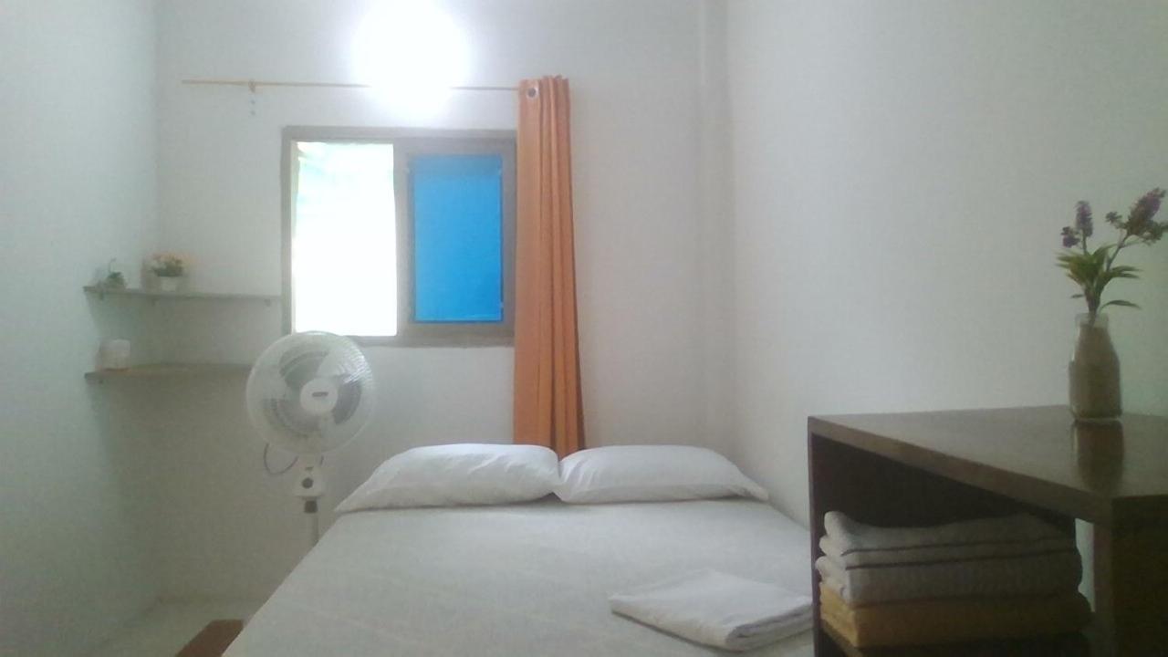 Hostal Paloma Cafe Palomino Zimmer foto